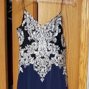 Beautiful Ellie Wilde Saphire blue prom dress